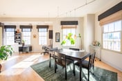 Stunning City + Mtn View Condo, King Bed, Patio